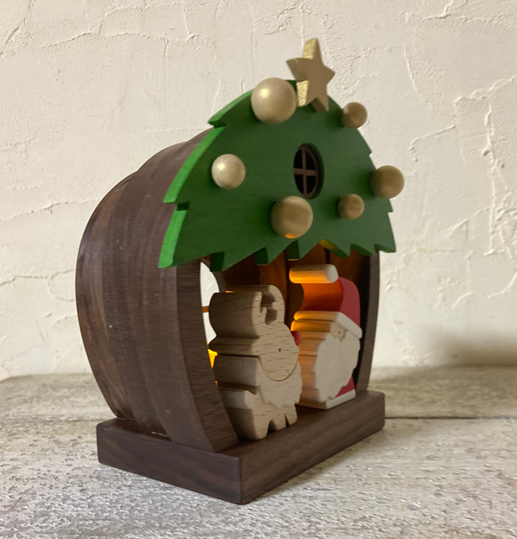 【免費聖誕包裝】聖誕老公公與馴鹿聖誕屋 第4張的照片