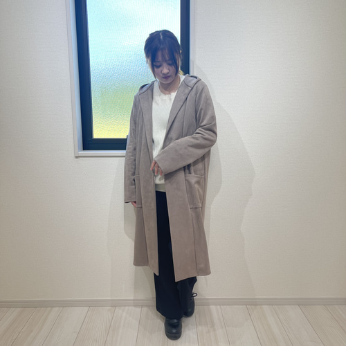 春秋冬】ロングコート 軽量 なめらかな肌ざわり 体型カバー