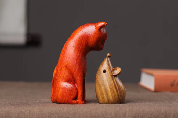かわいい子猫木彫り装飾漫画創造的な赤い木の動物の装飾家の装飾ポーズ装飾 3枚目の画像