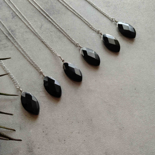 再販×5 Noir ブラックオニキス ロングネックレス / 天然石