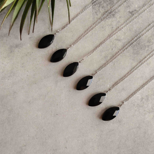 再販×5 Noir ブラックオニキス ロングネックレス / 天然石