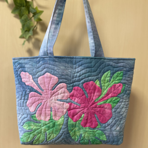 ハイビスカスのバッグ＊ハワイアンキルト トートバッグ shellginger