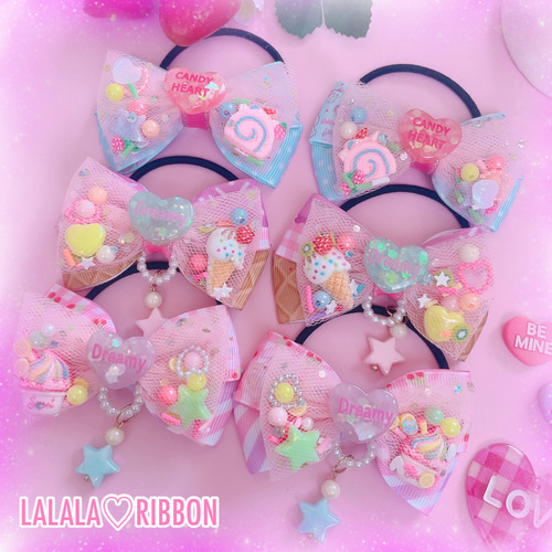 579 ハンドメイド リボン ヘアゴム 英字 ロゴ 小学生の通販 by