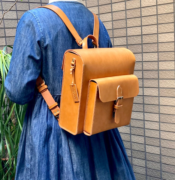 フルフラップリュック ヌメ革　キャメル 受注製作》ヌメ革 フルフラップリュック 横型 キャメル 手縫い