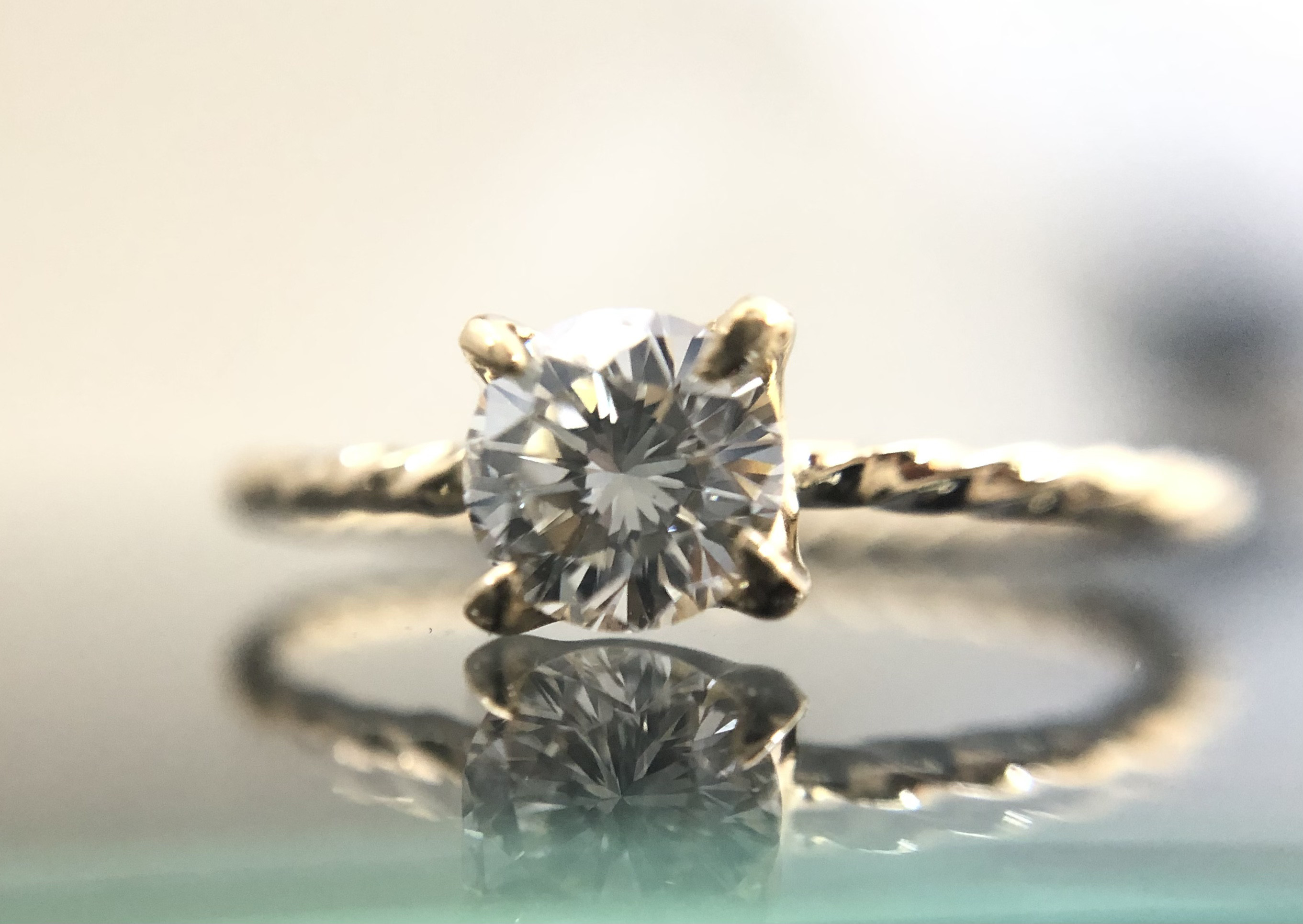 持ち込みルース空枠K18イエローとピンク　5ミリラウンドカット ツイストアーム        Ω