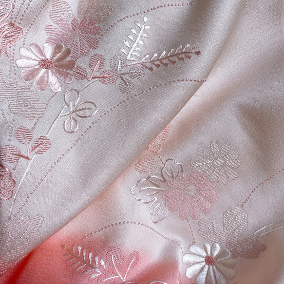 品格刺繍ピンク 差し色ギャザーワンピース フォーマル 和柄 着物リメイク 結婚式 演奏会 和柄 黒 Ｎ51107 18枚目の画像