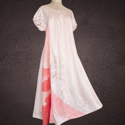 品格刺繍ピンク 差し色ギャザーワンピース フォーマル 和柄 着物リメイク 結婚式 演奏会 和柄 黒 Ｎ51107 16枚目の画像