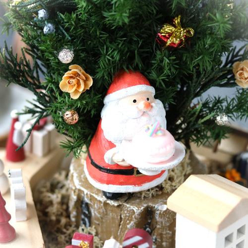 数量限定3点！！クリスマスの夜の街並み サンタとクリスマスツリー