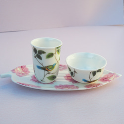 バラと鳥の聞香杯　　台湾茶　中国茶器　ポーセラーツ 1枚目の画像
