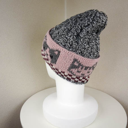 ゆったりニット帽(サバトラねこさん ハチワレねこさん） ニット帽