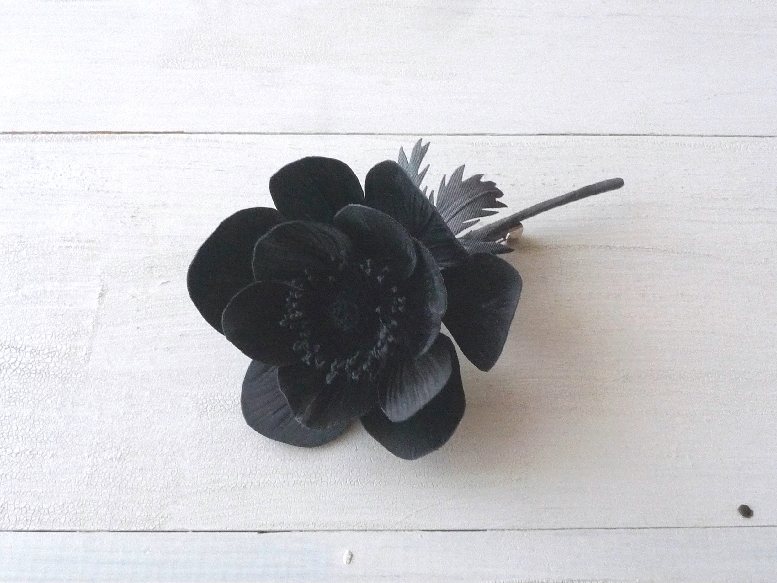 今だけお値下げ/新品/フラットシューズ/ポテチーノ風の花飾り　黒　コーデュロイ