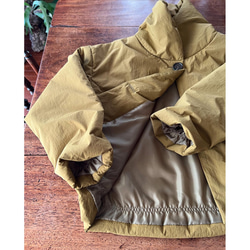 RATA ❤️ 超輕超保暖 ❤️ 蓬鬆優質外套 ❤️ 填充物 ❤️ 2 向領 ❤️ 赭色 第15張的照片