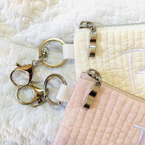 ワンポイント刺繍 nubi が選べるコインケース ヌビ イブル