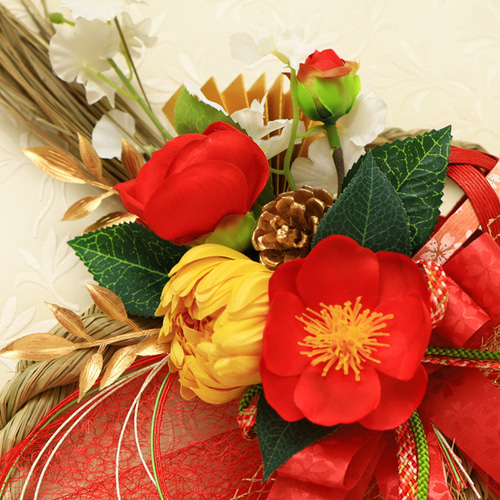 椿・オンシジウム・菊の華やかしめ縄リース／和モダン正月飾り『お正月