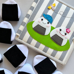 あそべる布絵本 ボタン練習 おにぎり屋さん おもちゃ・人形 quietbook