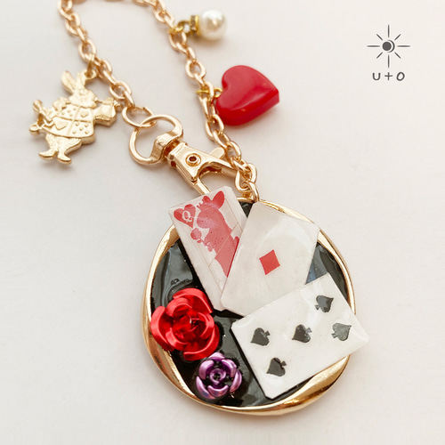 ❤️バッグチャーム❤️ 不思議の国のアリス　バッグチャーム　パール　星　チャーム 不思議の国のアリス バッグチャーム 時計 【5番の黒チャーム