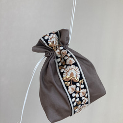 インド刺繍リボン　ミニ巾着④ 1枚目の画像