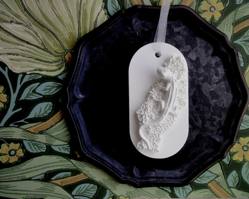 白いアロマストーン OVAL □ オーナメント 爬虫類好きのため □ ヤモリ