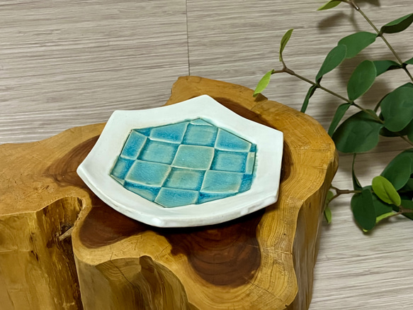 青い流線形模様の平皿 185668152.jpg?cmsp_timestamp=