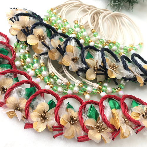 専用商品　トリミングチョーカー　ビーズ　お花　130個 専用商品 トリミングチョーカー ビーズ お花 130個 トリミング