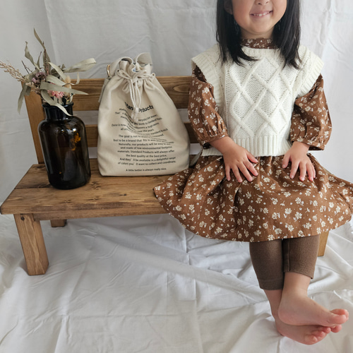 あーちゃん　木製キッズベンチ 木製キッズベンチ（背・ひじかけ付き） - Apple tree | minne