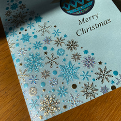 小さな難ありの為20％引！イタリア製　大人のクリスマスカード『エンボス加工　きらきら箔押し　ツリー水色』～リボン付き～⑧ 2枚目の画像