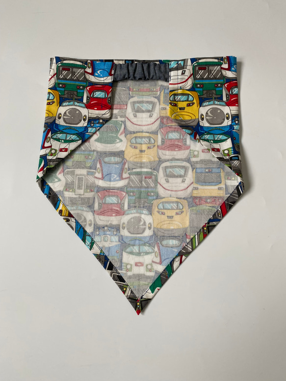 電車フェイス柄⭐︎100〜110子供エプロン、三角巾、巾着の３点セット　 7枚目の画像