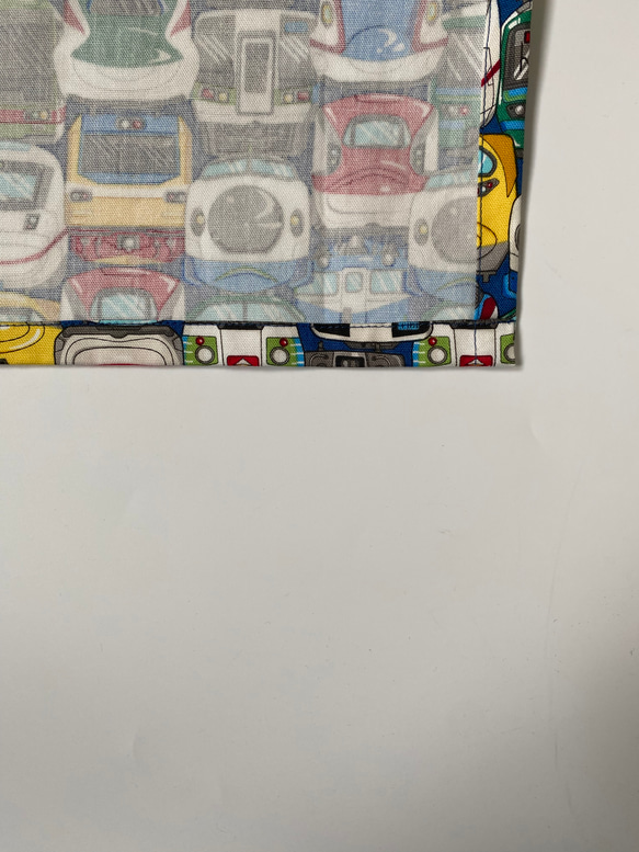 電車フェイス柄⭐︎100〜110子供エプロン、三角巾、巾着の３点セット　 5枚目の画像