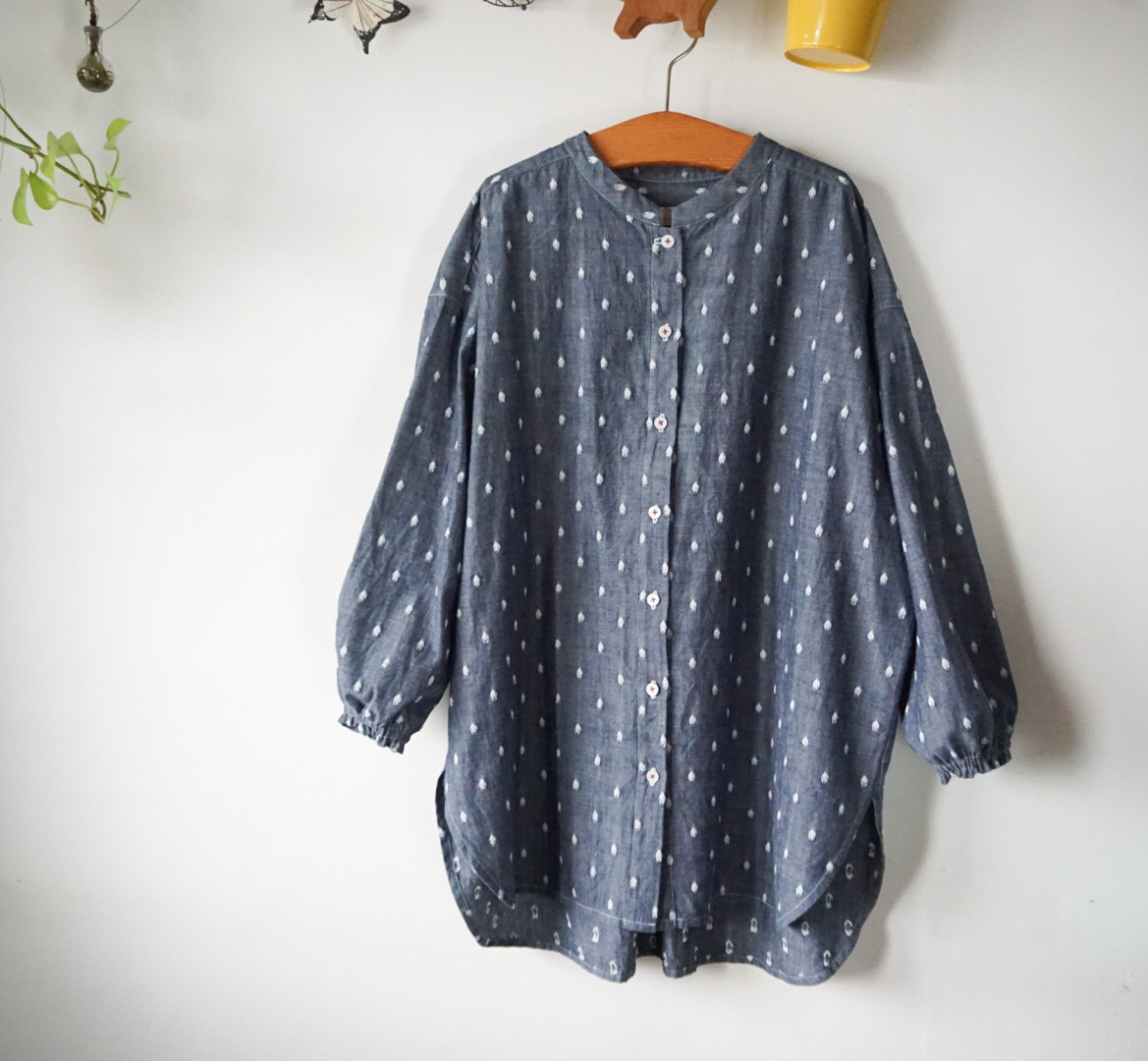 楕円ドット柄台襟ロングブラウス(インディゴダンガリーcol)