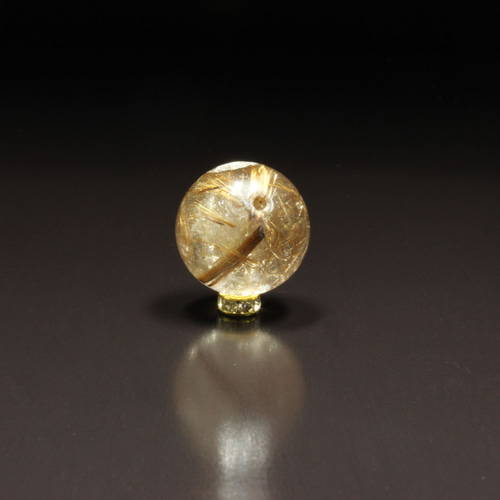 キラキラ輝く ゴールド タイチンルチル 13ミリ 1粒売り 貫通穴あり お守り キラキラ輝く ゴールド タイチンルチル 13ミリ 1粒売り 貫通穴