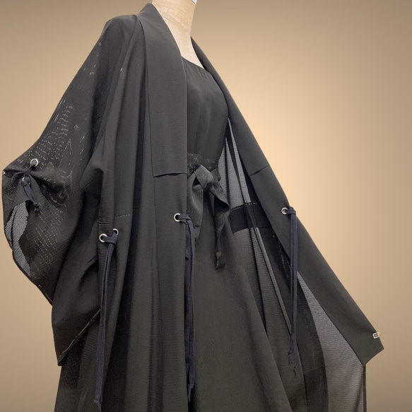 際立つ黒の品格作務衣コート 着物リメイク 羽織 重ね着 アウター 作務衣 撮影 書道家 陶芸 和装コート 黒 N606 7枚目の画像