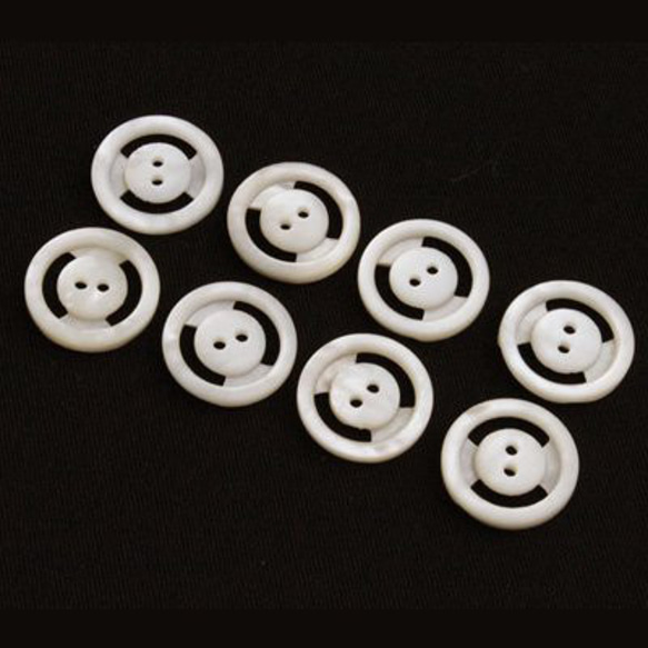 白蝶貝ボタン8pcs（No.824）        