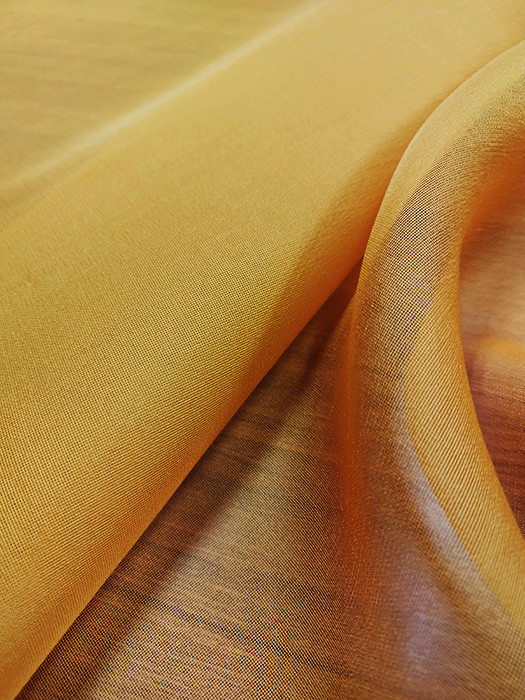 シルク生地　カラミオーガンジー/イエロー　8匁　幅114cm×5.4ｍ　/C412