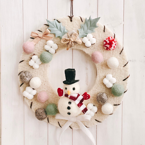 フェルトリース・飾り・専用 数量限定！クリスマス2025！スノーマンのフェルトリース タペストリー