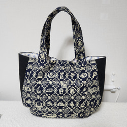 【モルモットート】布製ラウンドトートバッグ(希少生地使用) 1枚目の画像