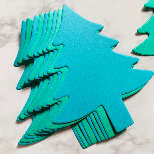 クラフトパンチ ダイカット クリスマスツリー グリーン系 2色