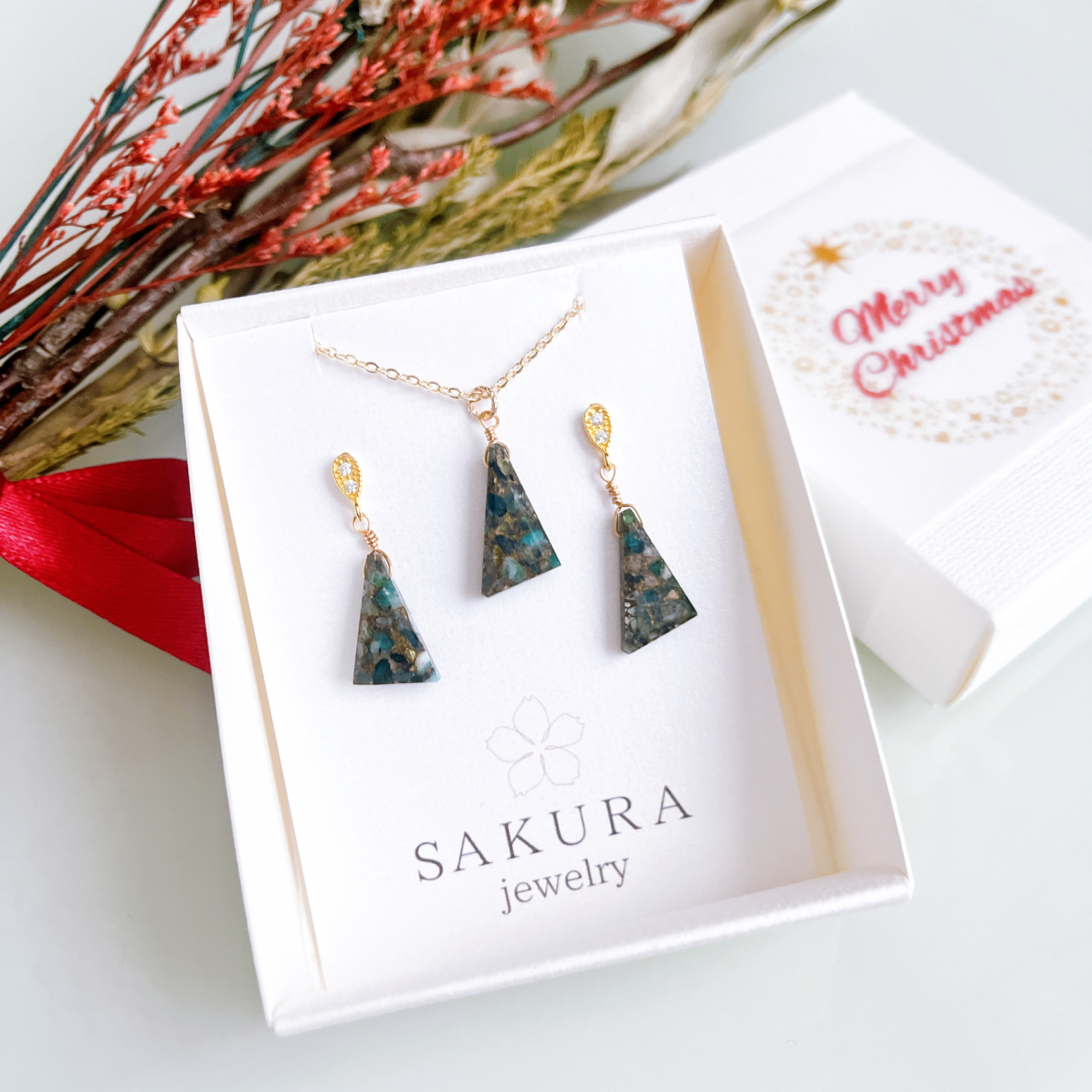 《5月誕生石》エメラルドコッパーネックレス＆ピアス/イヤリングセット　14kgf プレゼントギフト