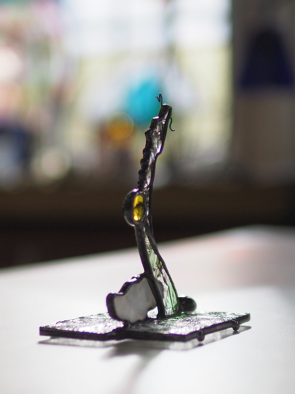 干支シリーズ「辰」ステンドグラス、龍、昇龍、宝珠、置物、ガラス 5枚目の画像