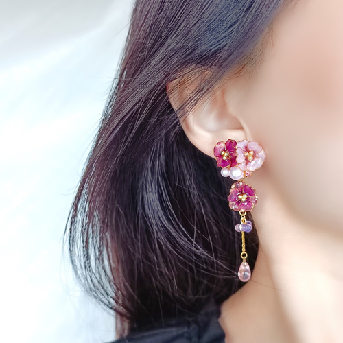 ピアス　イヤーカフ　ピンク　紫　ビジュー　パール　大人　可愛い　ハンドメイド ピアス イヤーカフ ピンク 紫 ビジュー パール 大人 可愛い