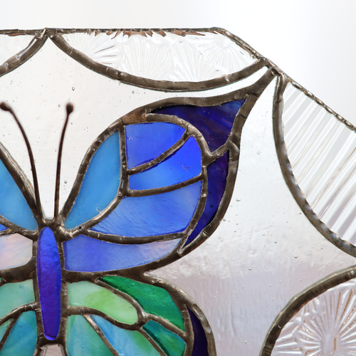 青い蝶々のガラスの標本 ✤ ＜ステンドグラス＞ ✤ 立体・オブジェ m