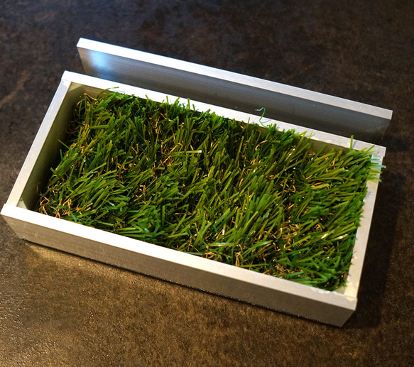 緑(グリーン)の芝(植物)の小物入れトレイ”midori-MD” 5枚目の画像