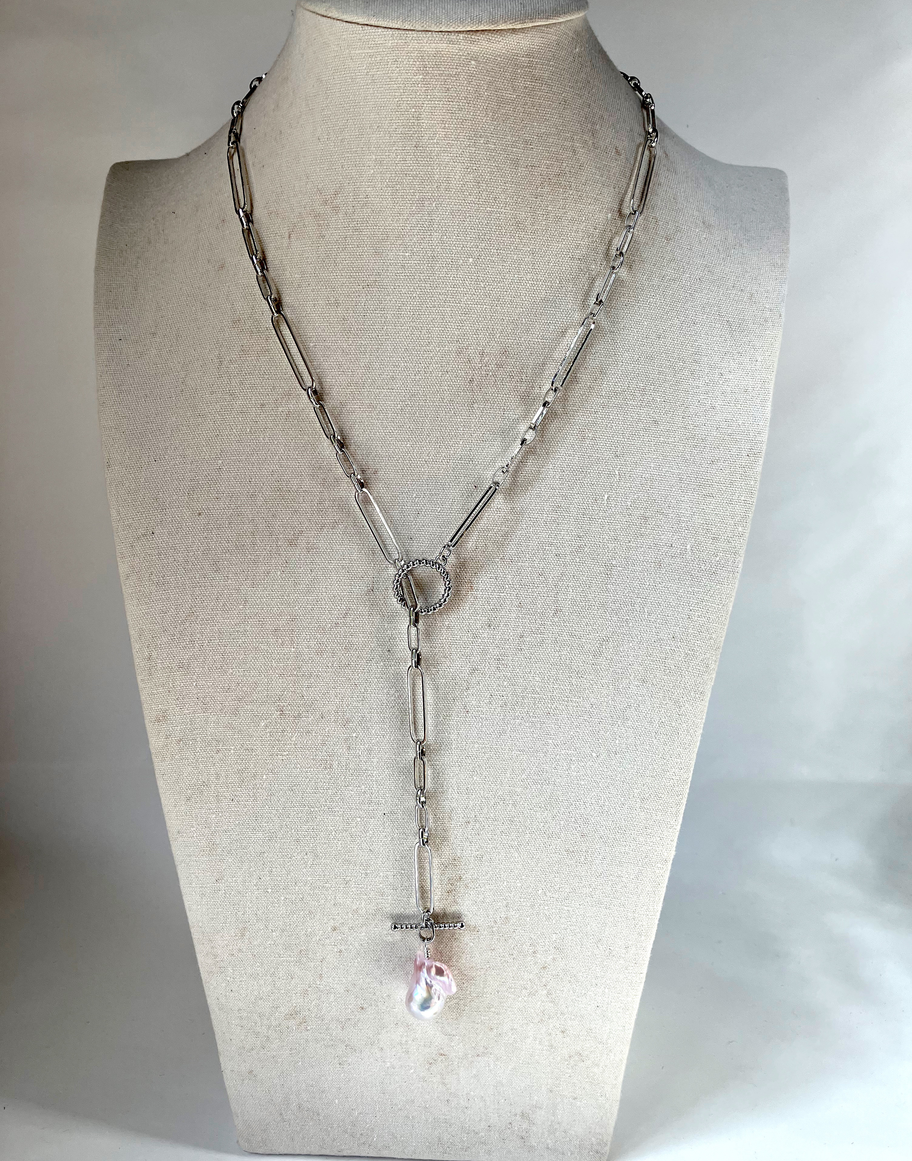 オイスターバロックパールのネックレス　③