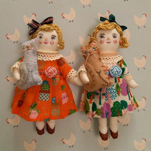 身長約11.5cm/ブローチ/ドールチャーム/バッグチャーム/猫が大好きな  