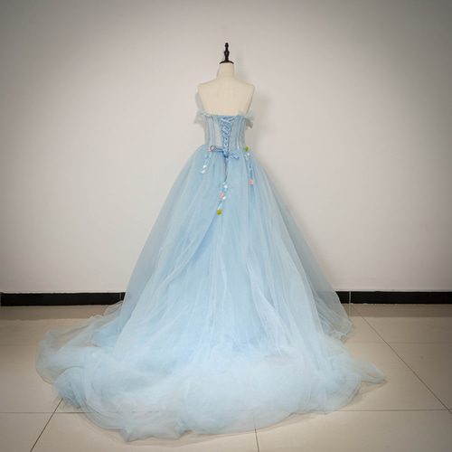 水色ビジュー装飾カラードレス 楽天市場】ウェディングドレス ブルー カラードレス サテン チュール