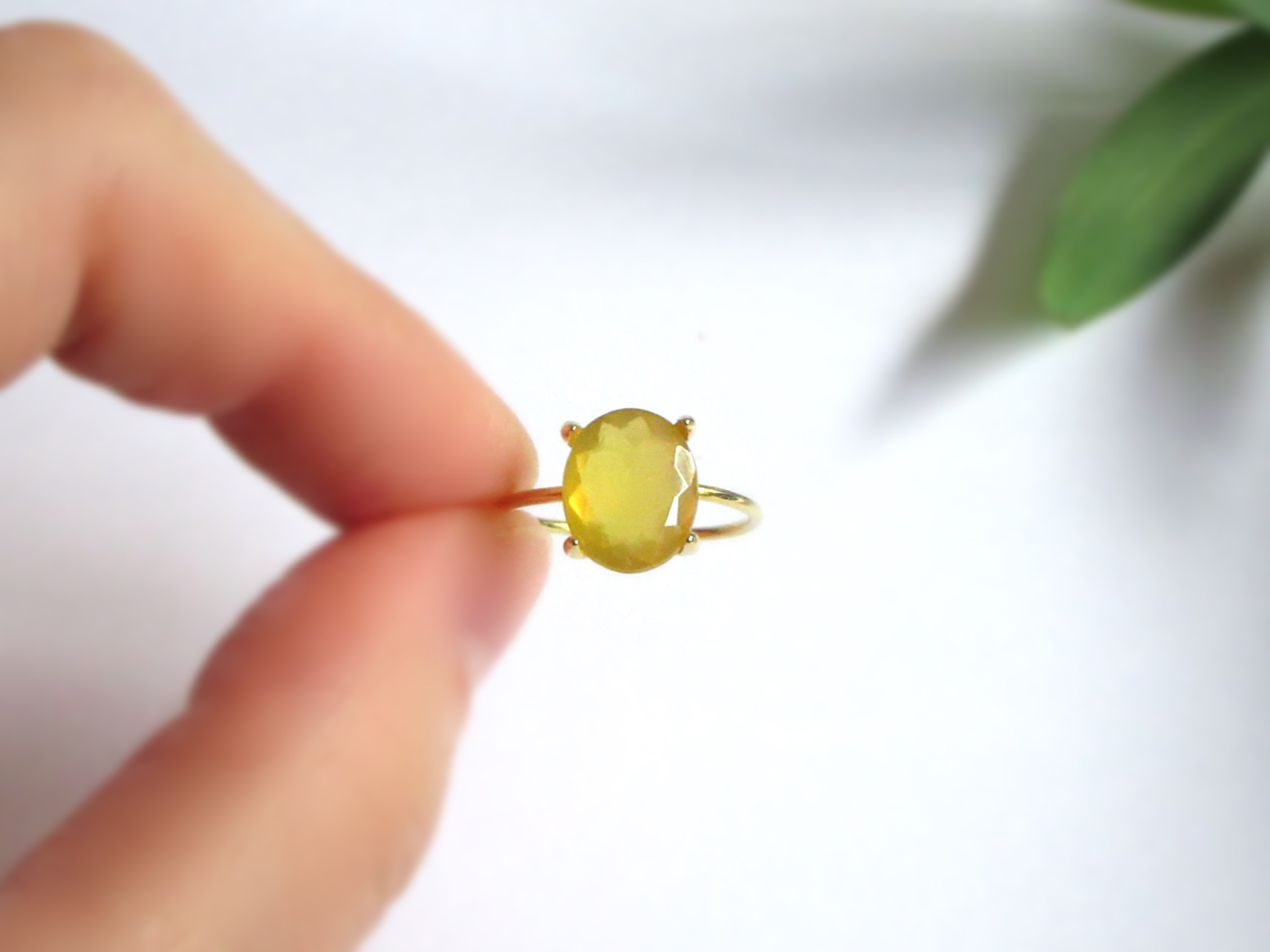 【10月の誕生石】10×8mm発色美「メキシカンイエローオパール」リング