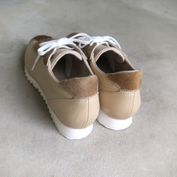 【利用原子！ ] 經典設計與高品質真皮！ EMA 運動鞋/Haraco x 米色 第8張的照片