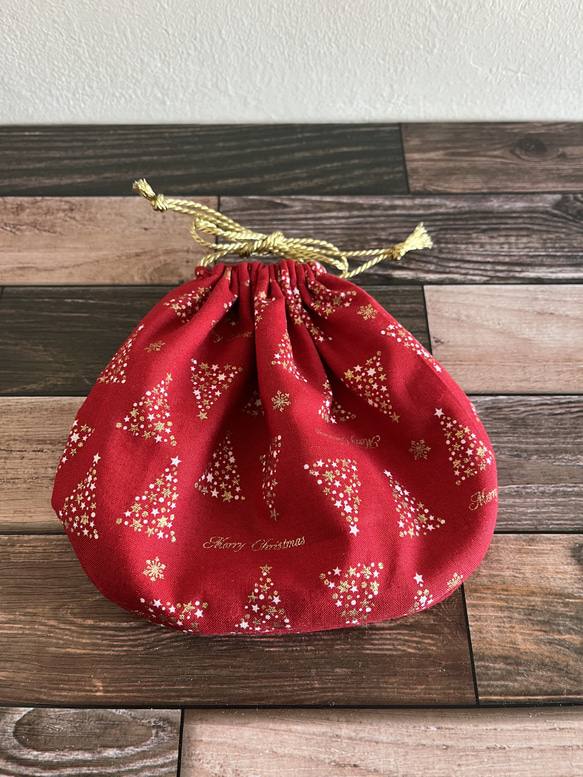 クリスマスにぴったり♪まるいシルエットの巾着袋♫ツリー赤 8枚目の画像