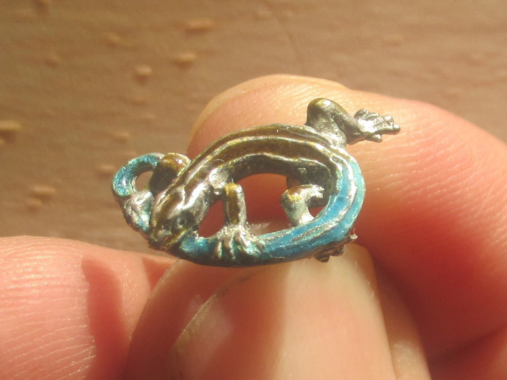 ＜＜ニホントカゲのピアス　ペア＞＞　蜥蜴　トカゲ　レプタイル