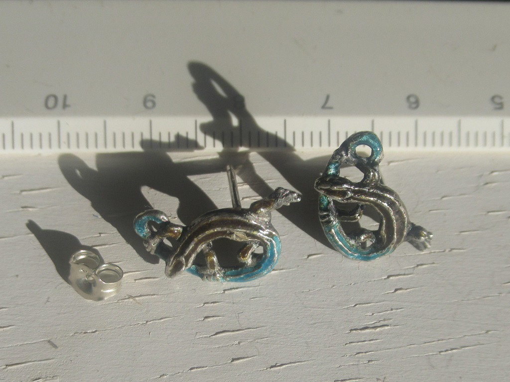 ＜＜ニホントカゲのピアス　ペア＞＞　蜥蜴　トカゲ　レプタイル