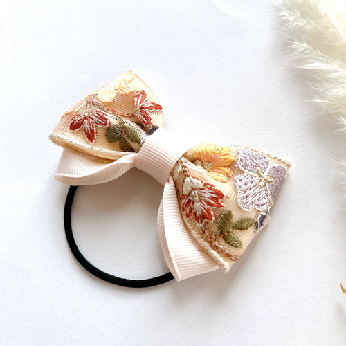 在庫1点】花柄 インド刺繍リボン ダブルリボン ヘアゴム キッズ